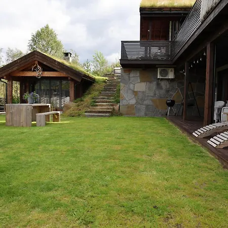 Close To Kjeragbolten Tjorhom