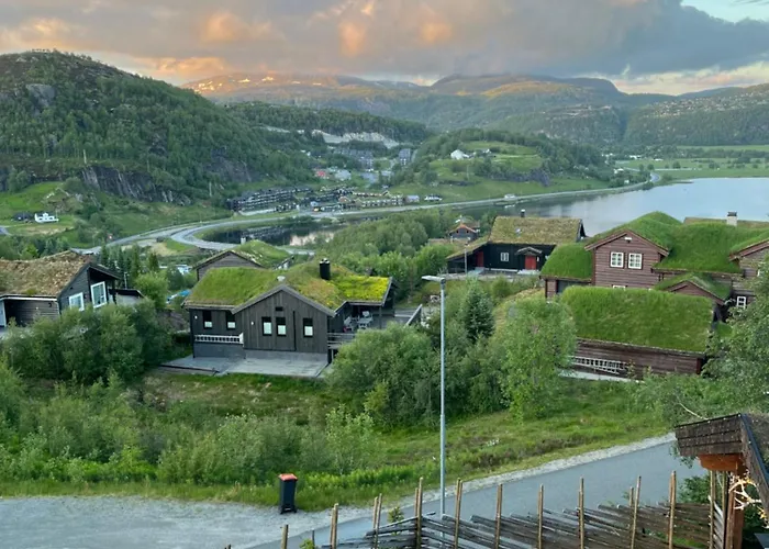 Close To Kjeragbolten Tjorhom